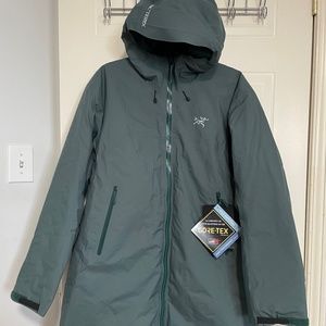 Arcteryx Goretex Beta Insulated Coat XL Women/Men
